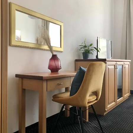 Drei Rosen 3* Karlovy Vary